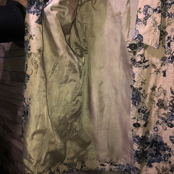 Tantrums size small button down blazer - Picture 9 of 15